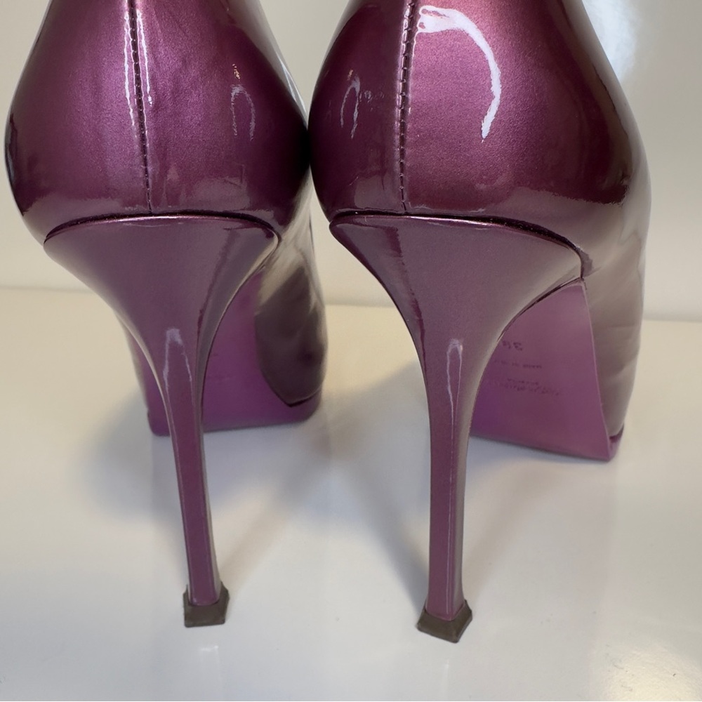Like new! Made in Italy YSL Purple Tribtoo Patent Leather Platform Heel Pumps 9 - Picture 10 of 14